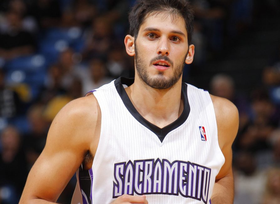Omri Casspi has always worn lucky number "18," also the symbol for "life." Photo by baloncestomivida via Flickr