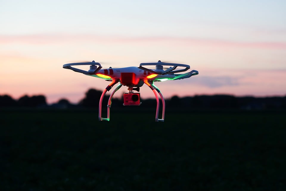 Dji Phantom drone. Photo via kirahoffman, Pixabay