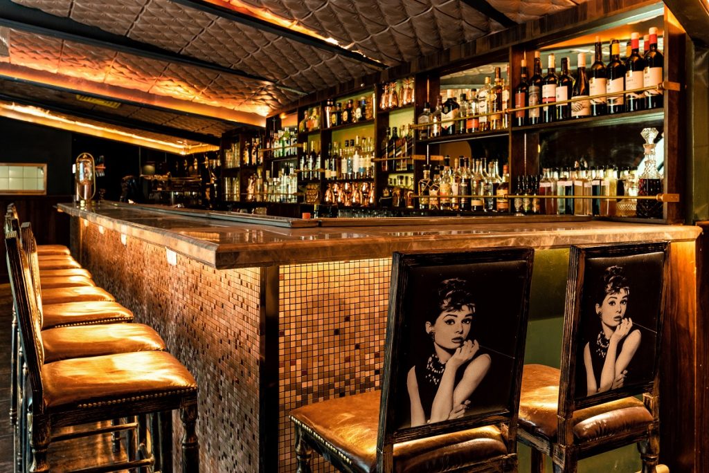 The Cinema Hostel's John Smith cocktail Bar has a 1920s decor. Courtesy