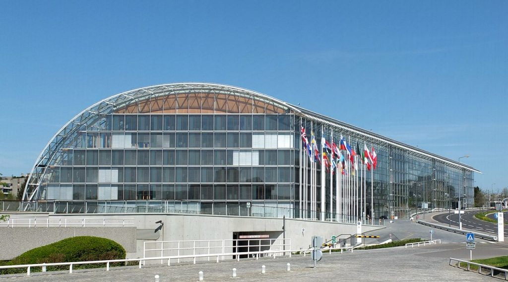 The European Investment Bank in Luxembourg. Wikimedia Commons