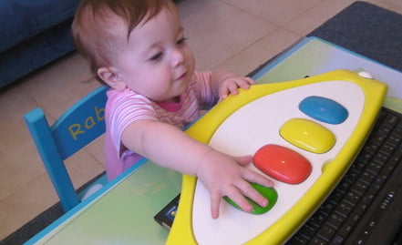 Toy computer store keyboard for toddlers