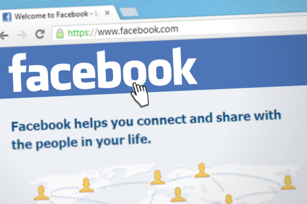 Health News: Study: Facebook Can Actually Cause Lonely People To Go Crazy