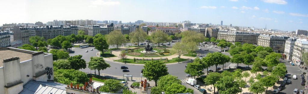 Paris Square, Paris, National Square, Place de la Nation. Courtesy of BreezoMeter