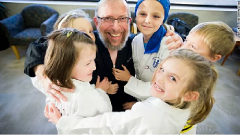 Kids Kicking Cancer, Rabbi Goldberg, CNN Hero, Kids, Cancer via CNN