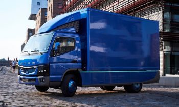Daimler's electric truck - Fuso Canter E-Cell, Courtesy