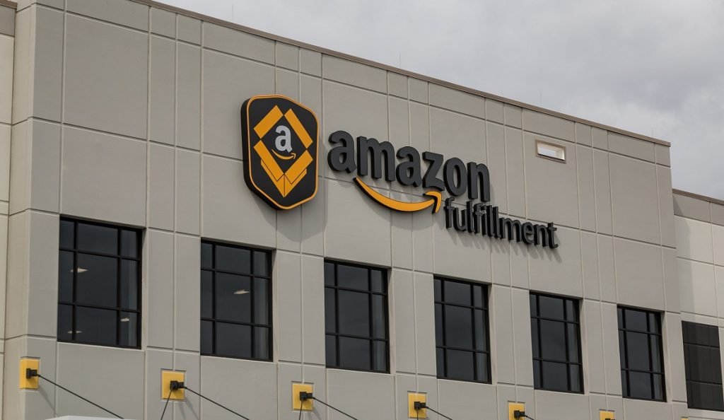 An Amazon warehouse and fulfillment center in Shakopee, Minnesota. Photo via Tony Webster on Flickr