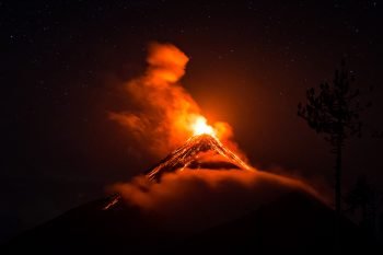 The Volcano de Fuego erupting in 2017. Photo by Arden via Flickr, CC BY-SA 2.0