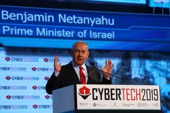 Prime Minister Benjamin Netanyahu at Cybertech 2019. Photo by Gilad Kvalerchik.