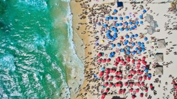 An aerial shot of the beach in Rishon Leziyon. Photo by Aviv Ben Or on Unsplash