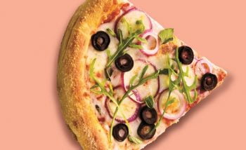 Pizza with spices from Cannibble's brand The Pelicann. Courtesy