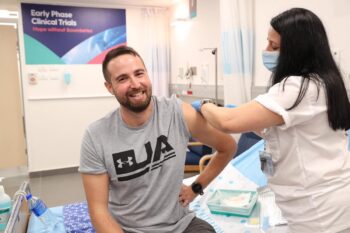 The first COVID-19 vaccine developed by the Israel Institute of Biological Research is administered by nurse Hela Litwin to volunteer Segev Harel, 26, at the Sheba Medical Center, November 1, 2020. Photo: Ministry of Defense Spokesperson’s Office