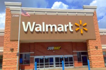 A Walmart in Walmart, Hamden, CT. Illustrative. Mike Mozart, Flickr, CC BY 2.0