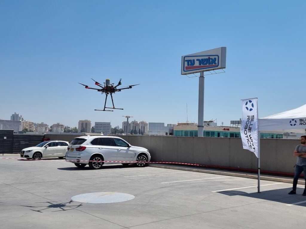 A drone tests commercial deivery in Hadera as part of a national initiative to roll out drone delivery services. June 2021. Photo: Aviv Bar Zohar