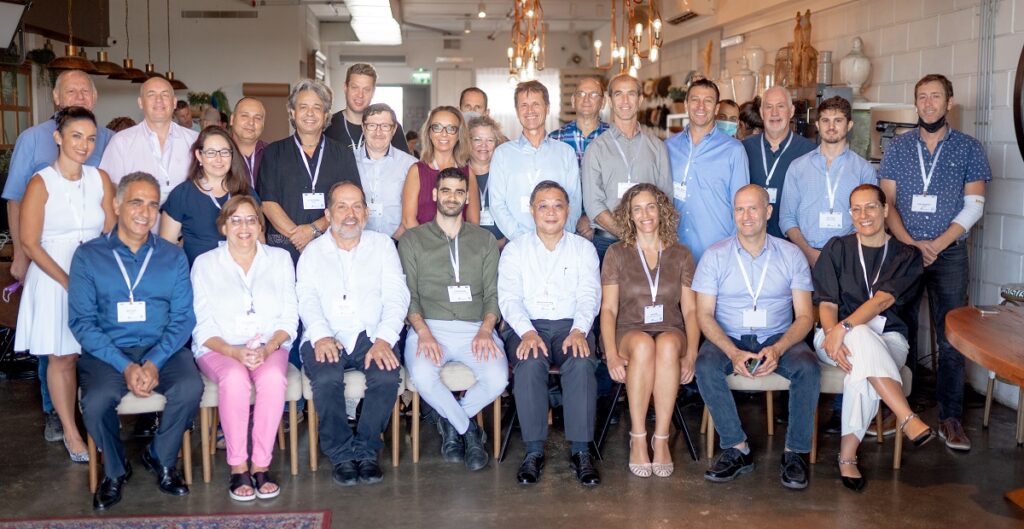 Representatives of the Israeli companies chosen to participate in the IP2 program by i2i and representatives of the program's partners in Israel. Photo: Nati Levi